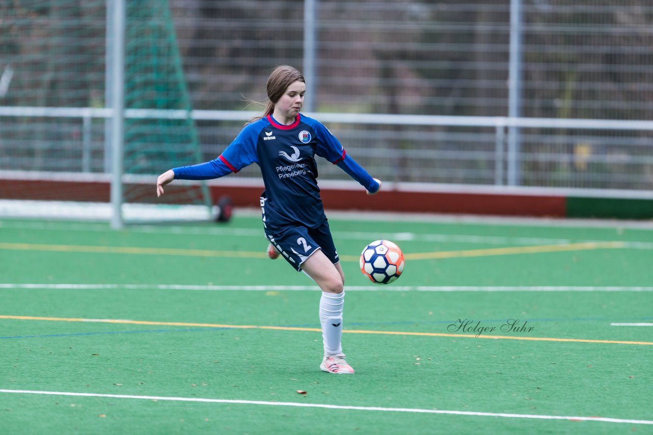 Bild 136 - wBJ VfL Pinneberg - St. Pauli : Ergebnis: 7:0 (Abbruch)